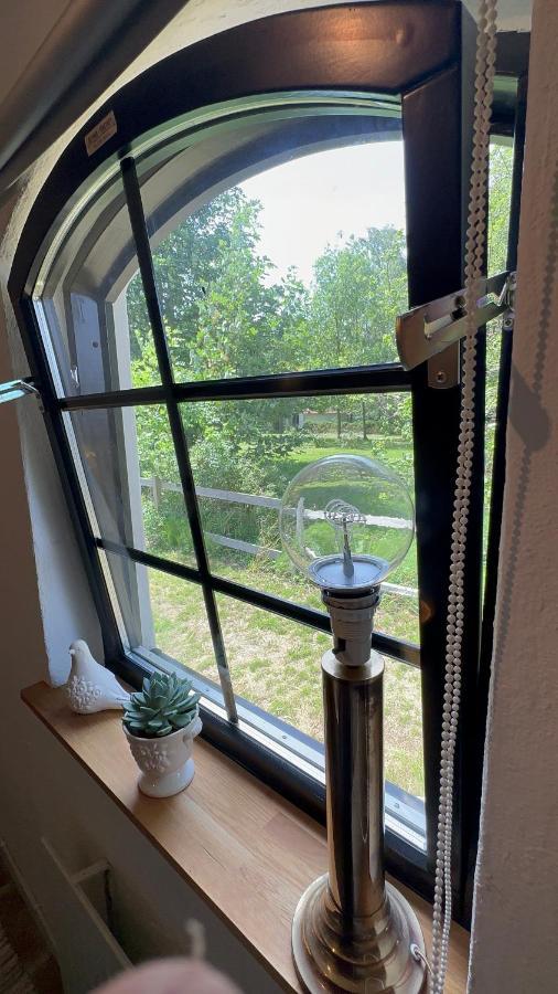 Stort Rymligt Boende Med Tva Sovrum Och Pentry I Lantlig Miljoe Höllviken 外观 照片